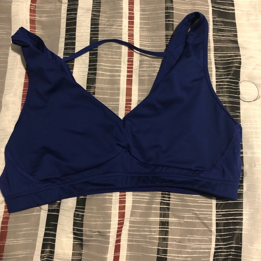 Victoria Secret sports bra